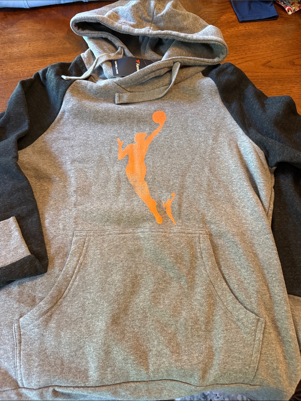 Fanatics Heather Gray Hooded Sweatshirt with Subtle Logo